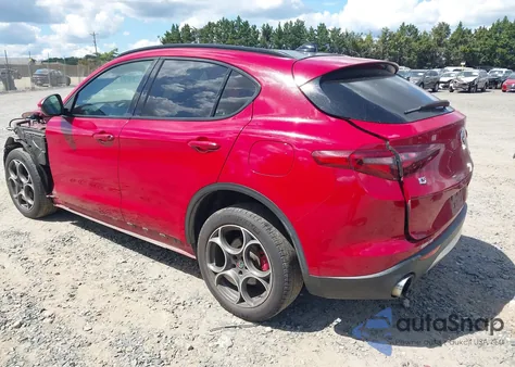 2018 Alfa Romeo Stelvio Sport Awd z USA, uszkodzony, nr VIN ZASFAKPN5J7B71721